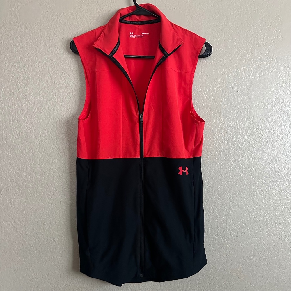 Under Armour Riding top size small NWOT